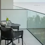 Your Holidays Wave, Parking Gratis *