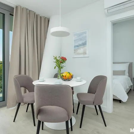 Your Holidays Waves, Parking Gratis דירה