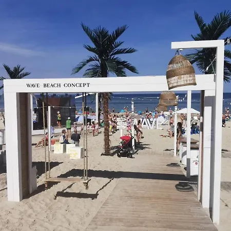 Your Holidays Waves Daire Miedzyzdroje