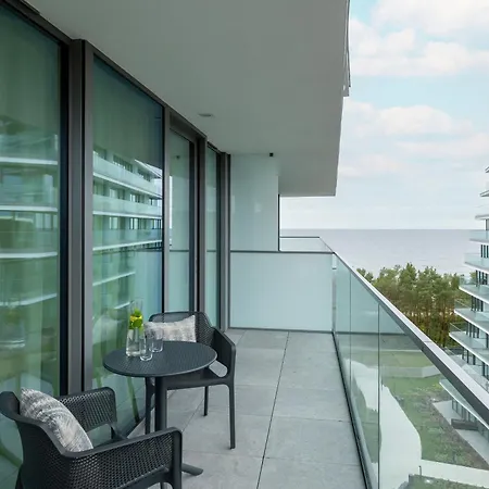 Daire Your Holidays Waves *