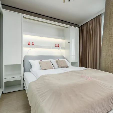 Your Holidays Waves, Parking Gratis * מידזיזדרויה