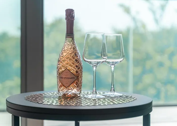 Your Holidays Wave, Parking Gratis